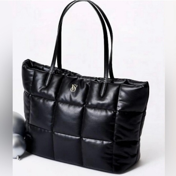 NWT Victoria’s Secret Black Quilted Tote Bag NWT in Original Package! - Picture 1 of 4